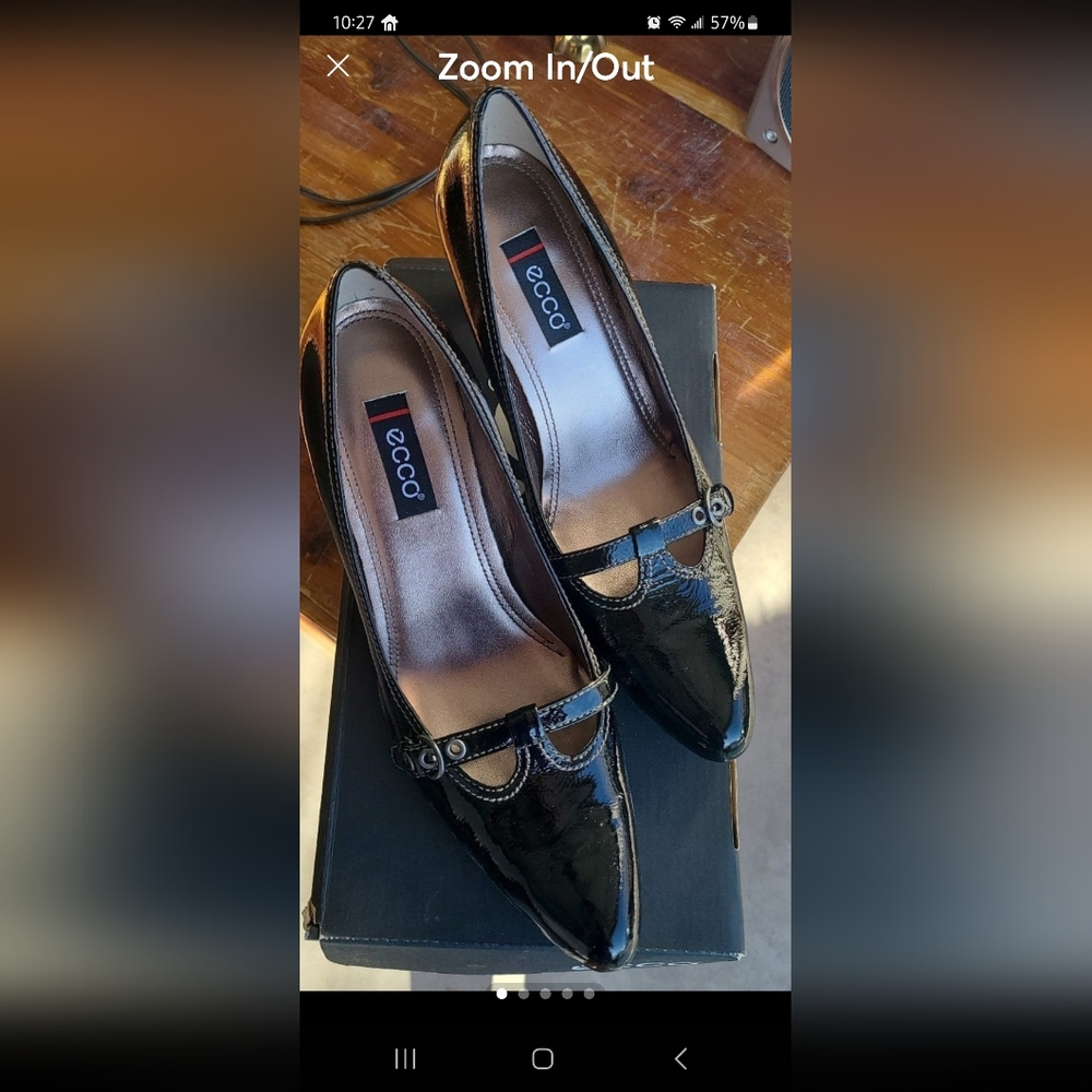 ecco black heel pumps